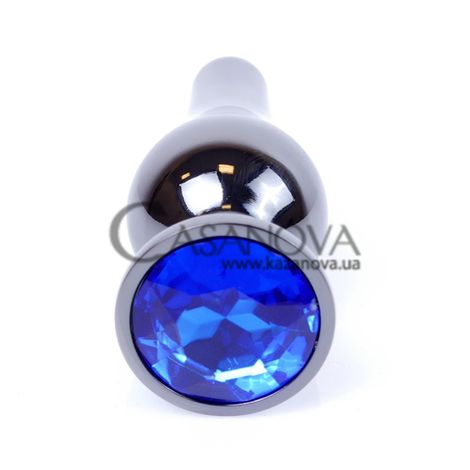 Основное фото Анальная пробка Boss Series Plug Jewellery Dark Silver Dark Blue серебристая с синим кристаллом 9,5 см