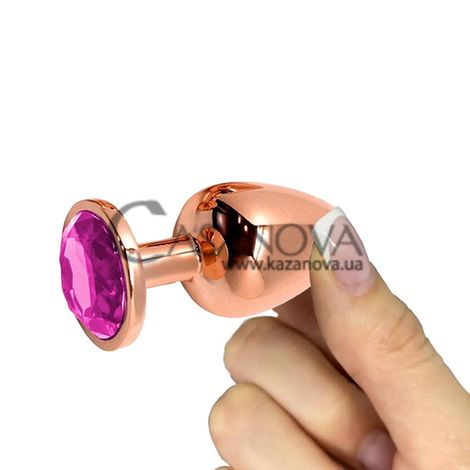 Основне фото Анальна пробка Wooomy Tralalo Magenta L рожеве золото з рожевим кристалом 9 см