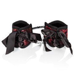 Основное фото Мягкие наручники Scandal Corset Cuffs красно-чёрные