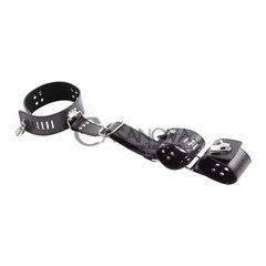 Основное фото Ошейник с наручниками DS Fetish Collar With Handcuff чёрный