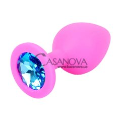 Основное фото Анальная пробка Plug-Jewellery BS6400085 розовая с голубым камнем 8 см